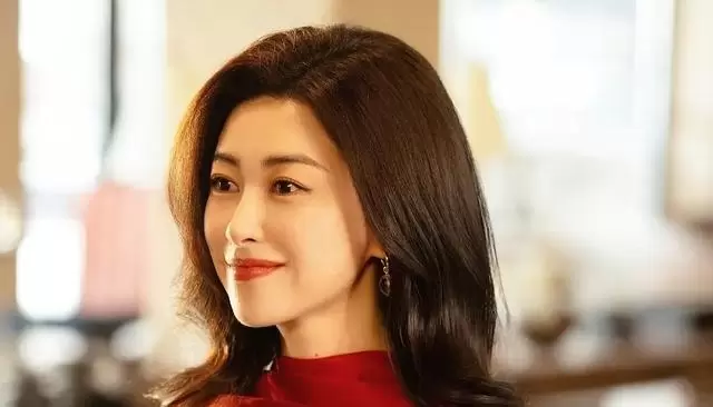 《爱情没有神话》今晚CCTV-8开播，改编亦舒《独身女人》 资讯配图