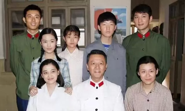 《父母爱情》选角争议始末：郭涛梅婷刘琳曾集体质疑角色适配 情报图