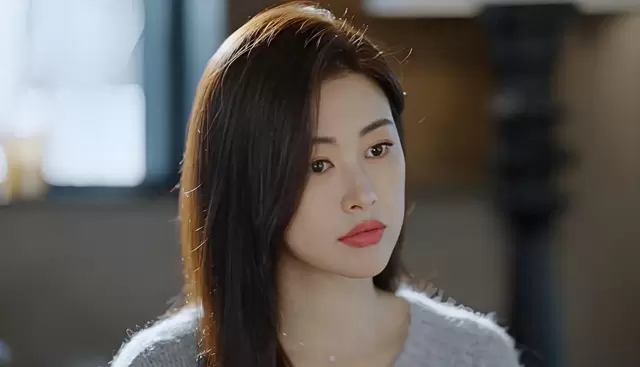 《蜜语纪》许蜜语遭继父索要20万封口费，焦秀梅当众失语 情报图