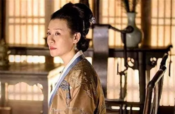 王若弗被称扬州笑话却成庶子女最想拥有的祖母 情报图