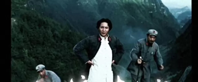 电影《四渡赤水》新版定档六月，4K修复与航拍技术还原历史战役 情报图