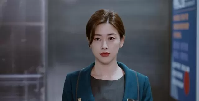 《蜜语纪》魏婉君以胸针为信物重构浦荣权力结构 现场图
