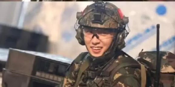《兵自风中来》央视一套黄金档开播，欧豪李幼斌侯勇同台演绎现代陆军转型 现场图