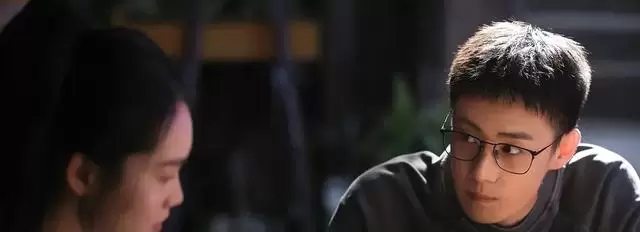 《爱情没有神话》孤烟与何韩角色对照引爆观众价值立场讨论 资讯配图